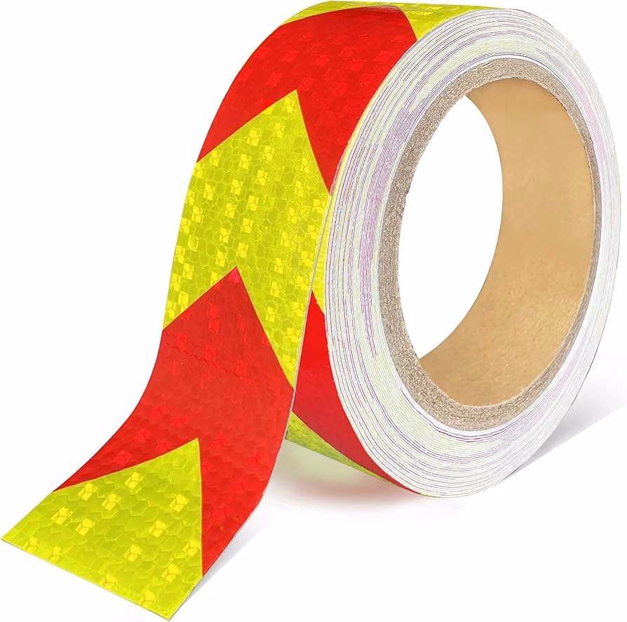 ¿Cuántos metros trae un rollo de cinta reflectiva?