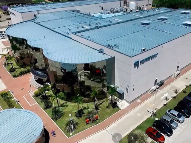 ¿Quiénes son los tres principales fabricantes de insulina?