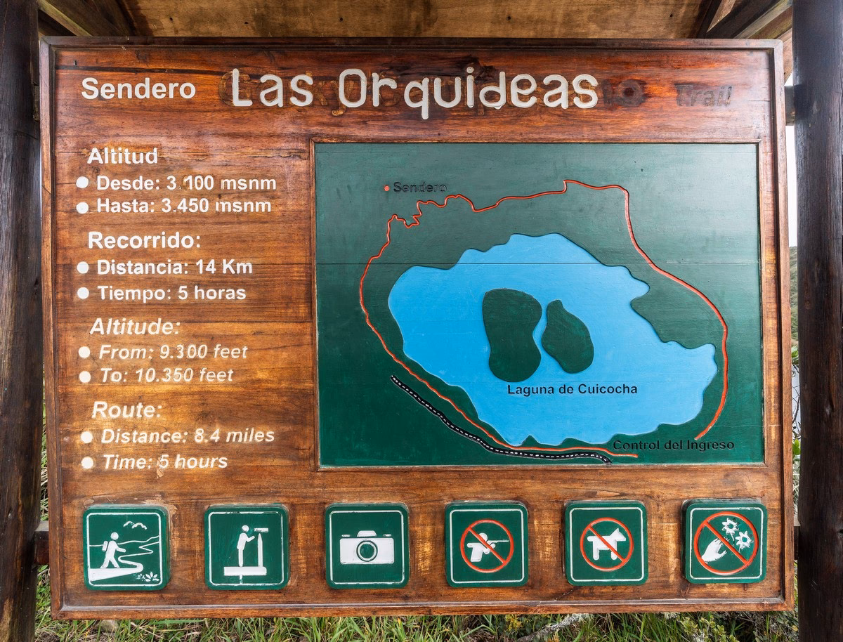 ¿Qué distancia reglamentaria deberá existir entre la caldera y las paredes del recinto y cualquier otro elemento o instalación?