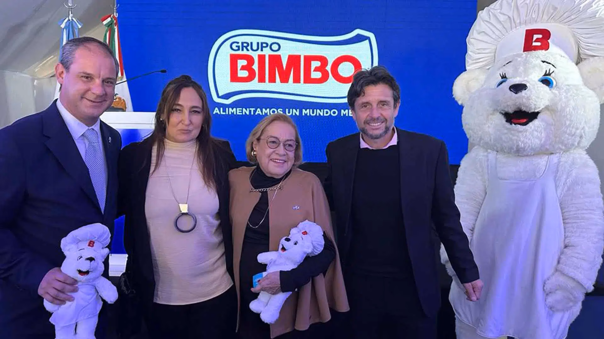 ¿Cómo contactar a un Bimbo por WhatsApp?