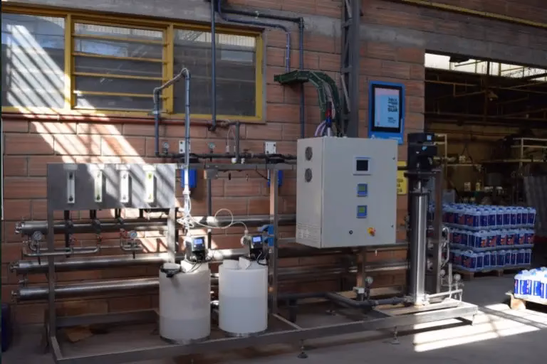 ¿Dónde trabaja un Ingeniero Químico industrial?