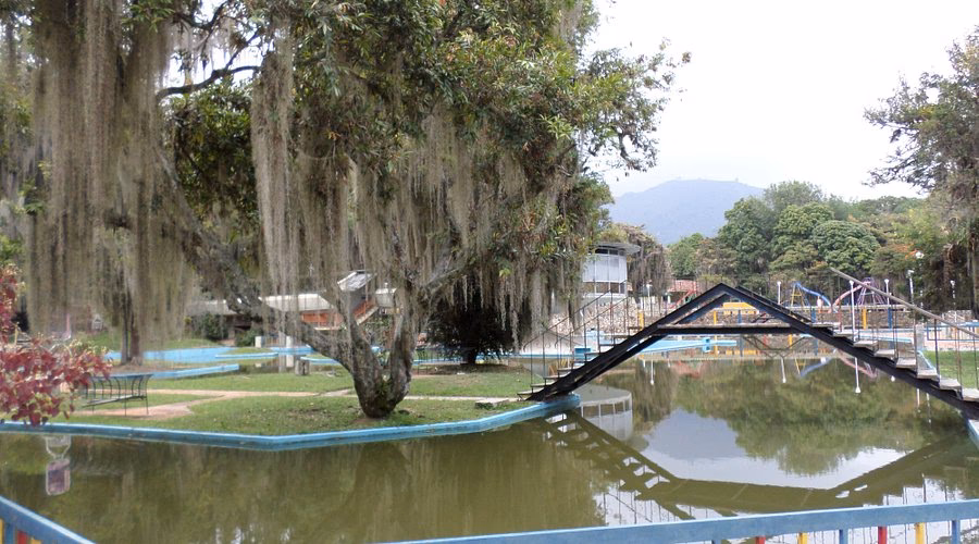 ¿Dónde está la ciudad de Cinco Saltos?