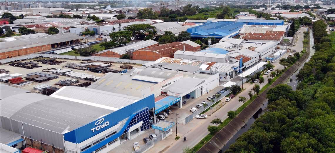 ¿Qué industrias hay en Santa Cruz?