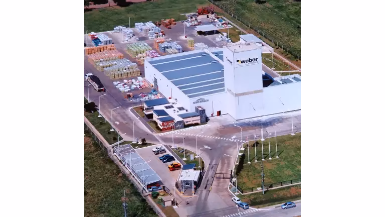 ¿Quién es el dueño de Saint-Gobain?