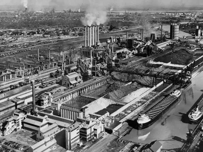 What is the r2 zone in Detroit?